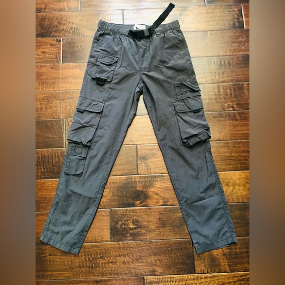 Urban Outfitters Charcoal Cargo Pants - Picture 1 of 4